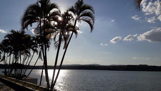 Beira Lago