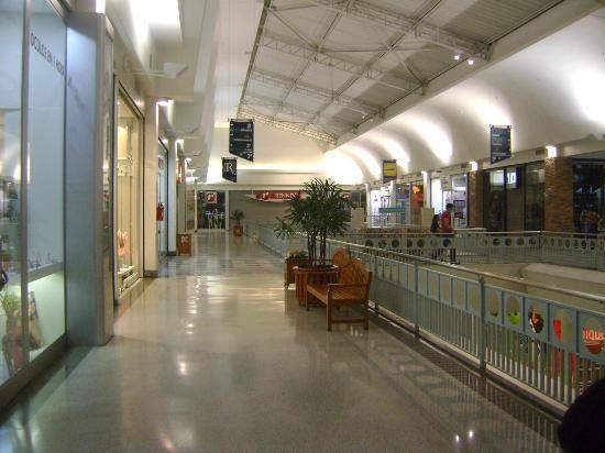Shopping Del Rey