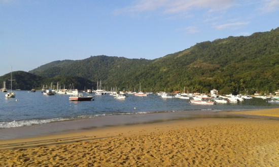 Praia Do Abraão
