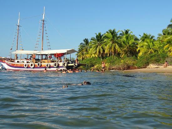 Ilha do Campinho Beach