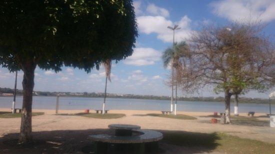 Lagoa da Prata Municipal Beach