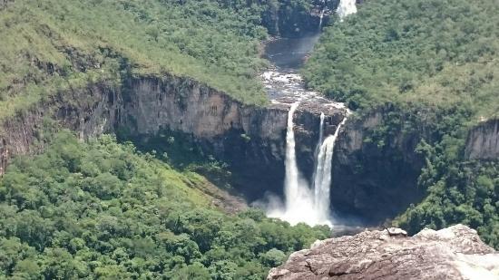 Janela & Cachoeira do Abismo