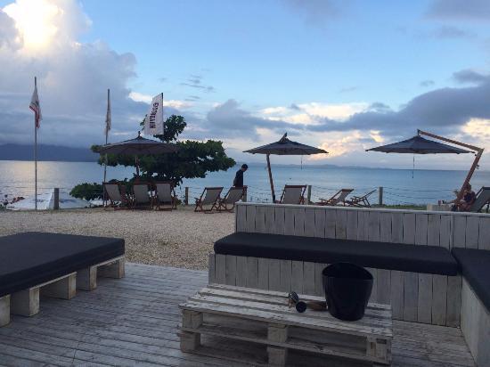GoSunset Lounge Bar