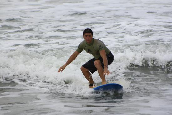 Zecao Surf School