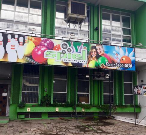 Spiel Bowling Bar