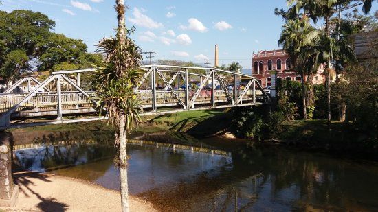 Ponte Metálica